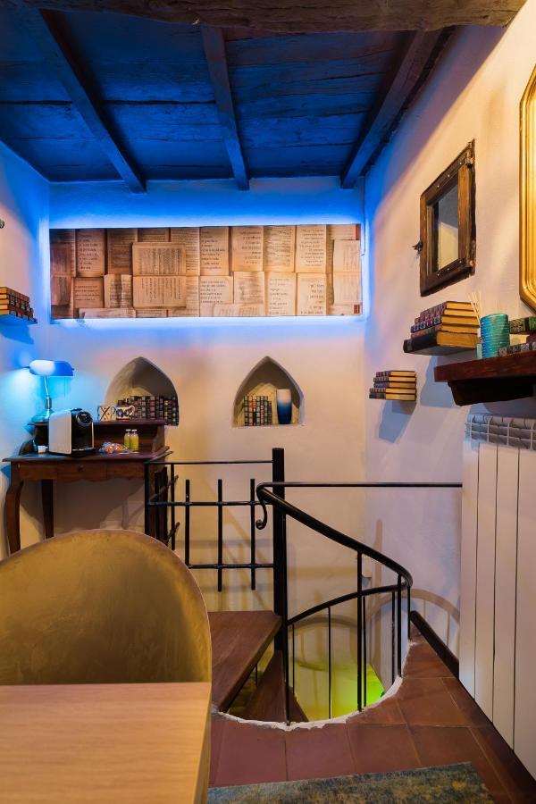 Opera Suites - Le Notti Bianche Calcata Exterior photo