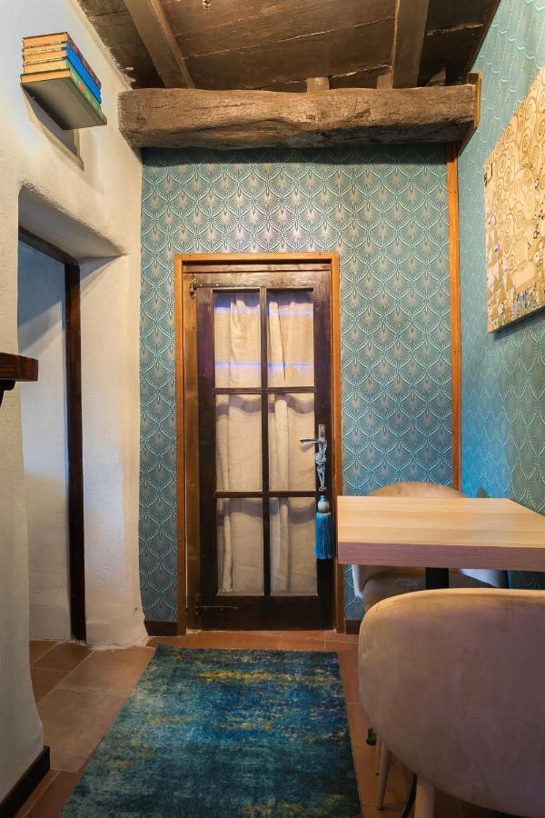 Opera Suites - Le Notti Bianche Calcata Exterior photo